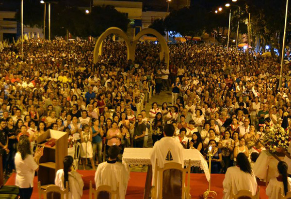 Fiéis celebraram Nossa Senhora Aparecida em Brumado
