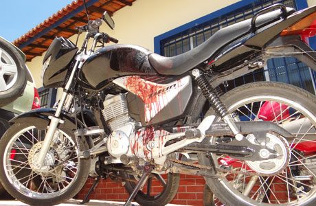 BRUMADO: EMPRESÁRIO ESFAQUEADO NA REGIÃO DO PESCOÇO