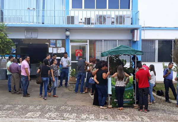 Em alusão ao Dia Mundial do Meio Ambiente, Prefeitura Municipal de Brumado realiza mobilização de conscientização e distribuição de mudas
