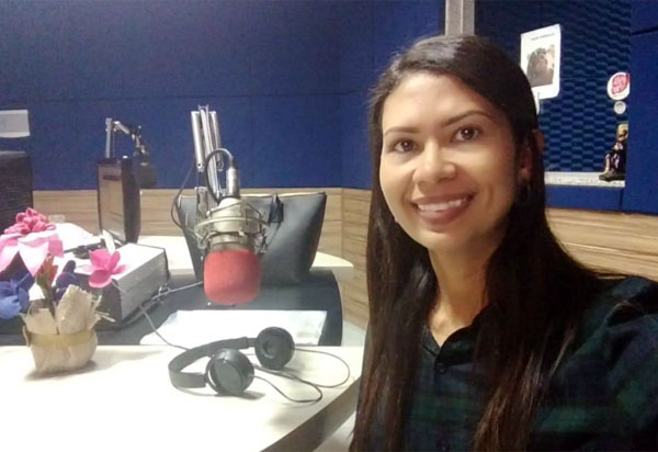 Em entrevista na Rádio Nova Vida FM, nutricionista do NASF desmistifica conceitos errôneos sobre alimentação 