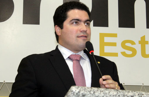 Depois de reação de militares, Temer volta atrás em indicação de Newton Cardoso Jr. para a Defesa