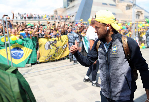 Seleção Brasileira está em Kazan para decisão com a Bélgica