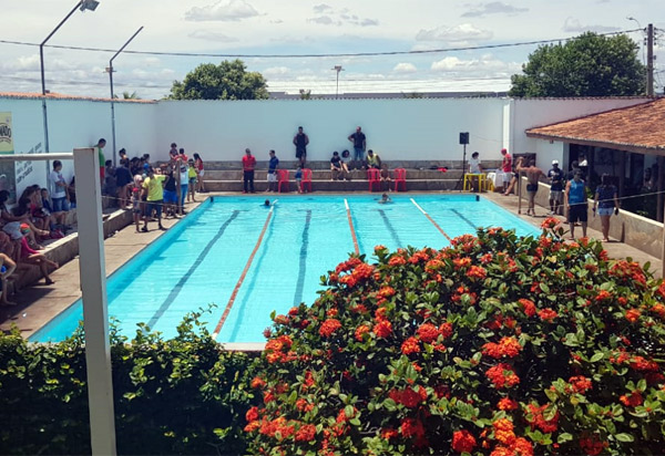 Nova Genes Academia: espaço climatizado, Musculação, Natação, aulas de Dança e Funcional adulto e infantil 