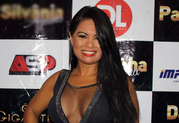 Cantora Paulinha Abelha apresenta instabilidade neurológica e está em coma em hospital de Aracaju