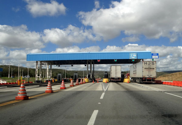 Via Bahia reduz valor de pedágios após decisão da justiça