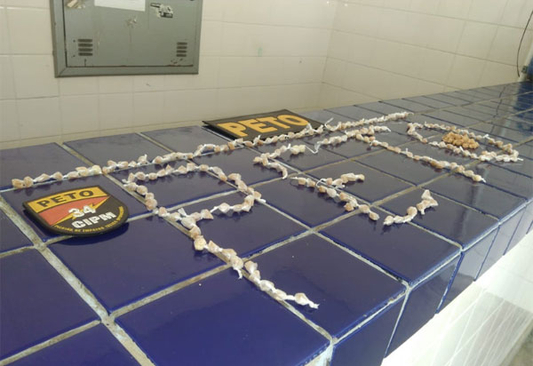 Brumado: Polícia Militar apreende 267 pedras de crack no Bairro Mercado 