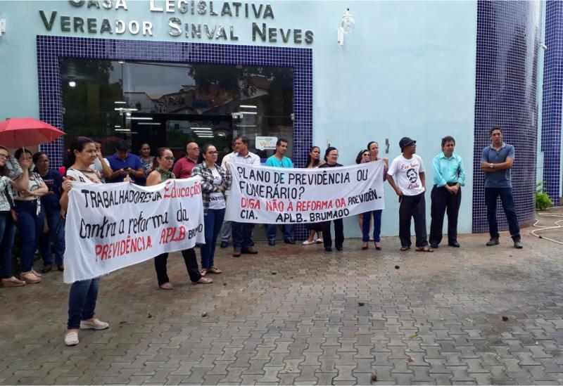 Brumado: APLB promoveu ato público contra a reforma da previdência