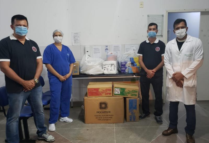 Brumado: Loja Maçônica Manoel Carvalho doa 5.000 pares de luvas e 10.000 toucas de proteção ao HMPMN