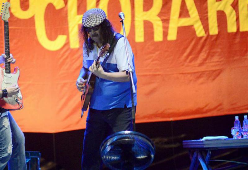 Flamengo e Bahia prestam homenagens ao cantor Moraes Moreira