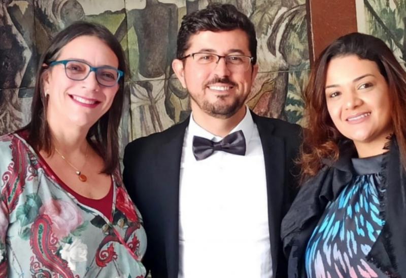 Médico brumadense defende mestrado na Europa