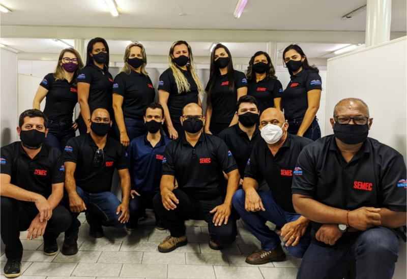 Equipe da Secretaria de Educação se mobiliza nas matrículas de novos alunos da EJA