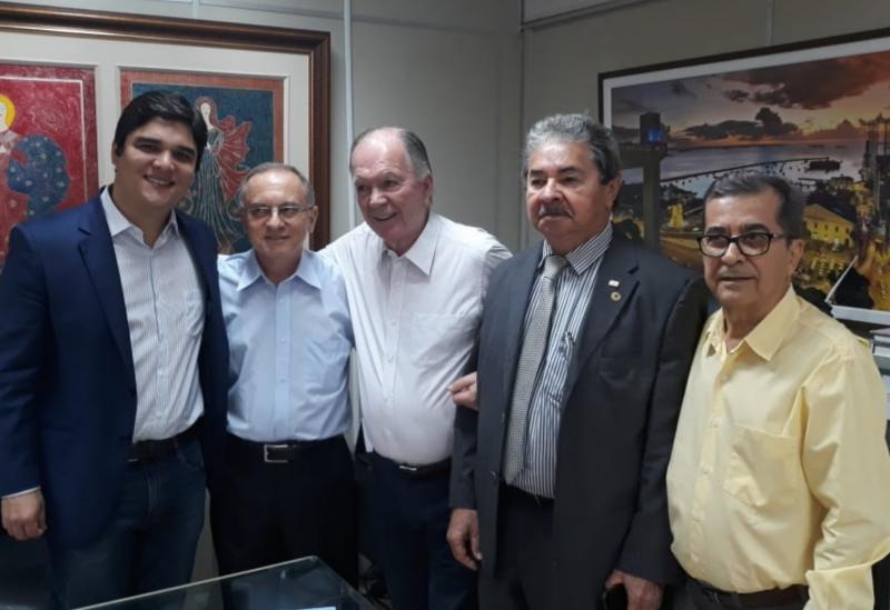 Ex-prefeito Geraldo Azevedo fecha sua ida para o PP de João Leão 