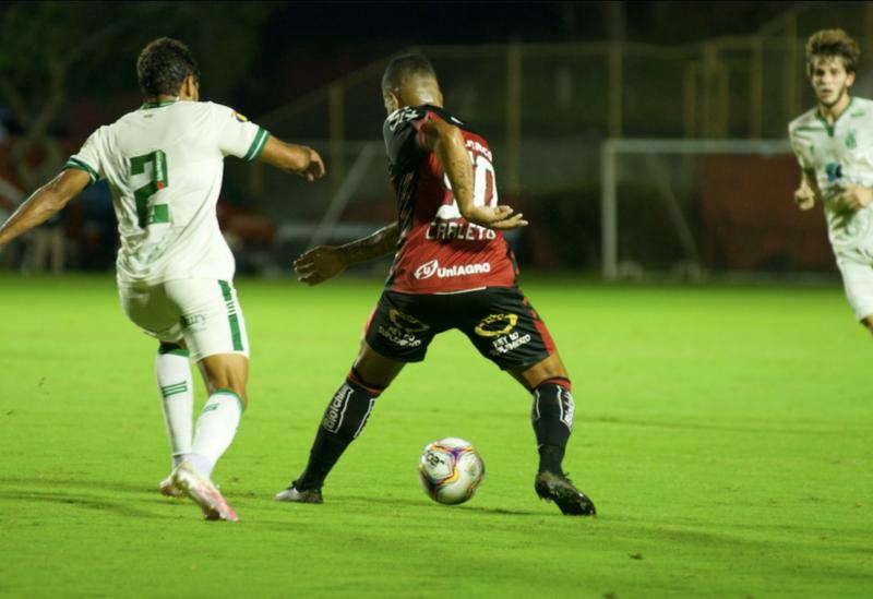 Vitória é derrotado pelo América-MG no Barradão