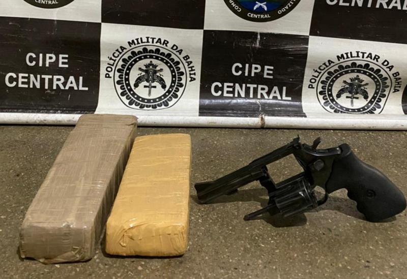 Autor de crime de feminicídio no estado de São Paulo morre em confronto com a polícia em Tanhaçu