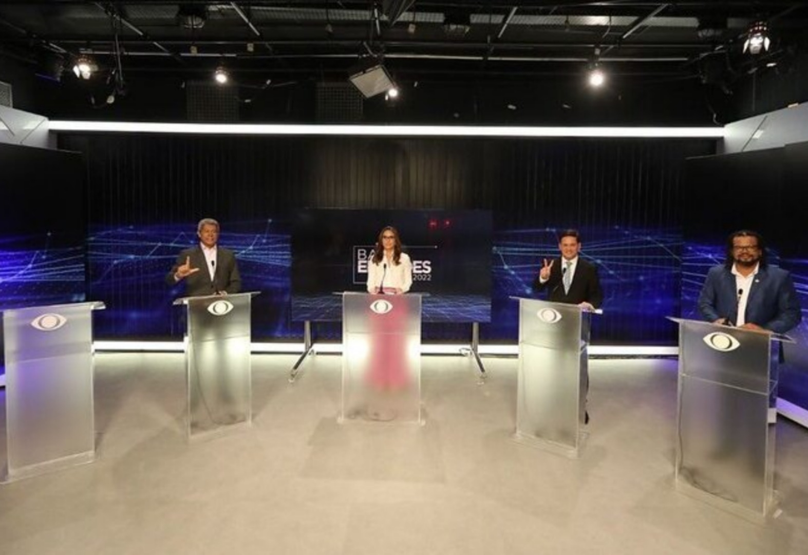 Primeiro debate dos candidatos ao governo do Estado é realizado pela Band Bahia