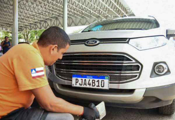 Contran aperfeiçoa normas para reduzir custo do emplacamento veicular