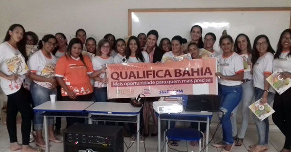 CREAS Chico Xavier realizou palestra sobre Violência Doméstica