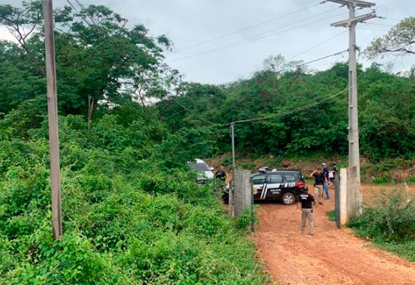 Conquista: Homem é preso por manter mulher e filhos em cárcere privado