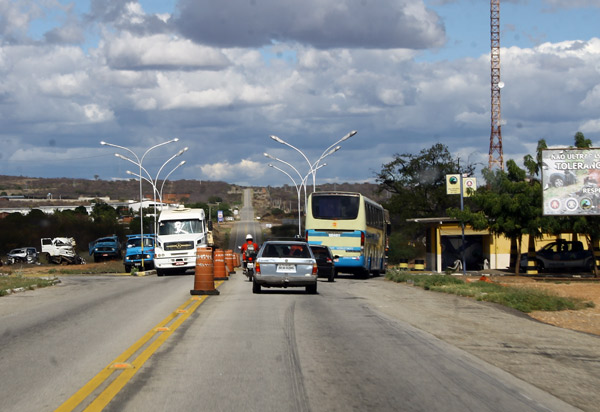 Mais cinco municípios têm transporte suspenso na Bahia; total chega a 308