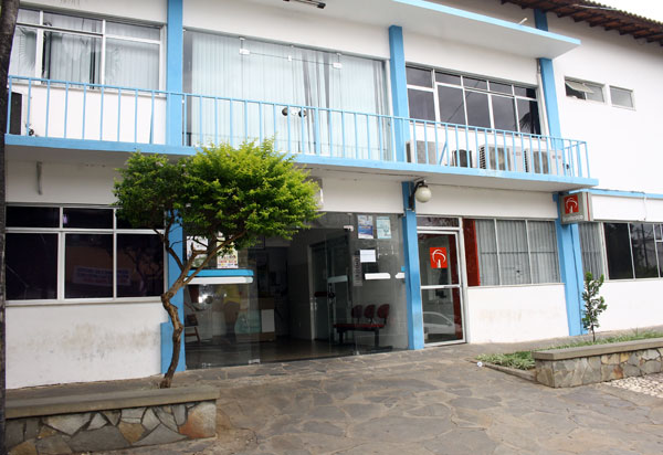 Administração Municipal comemora a assinatura do Termo de Compromisso para a implantação da Faculdade de Medicina em Brumado