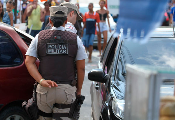 Candidato a vice-prefeito é preso por tentativa de suborno a PMs