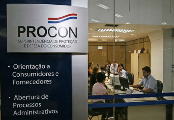 Procon-BA alerta consumidores para golpes na internet
