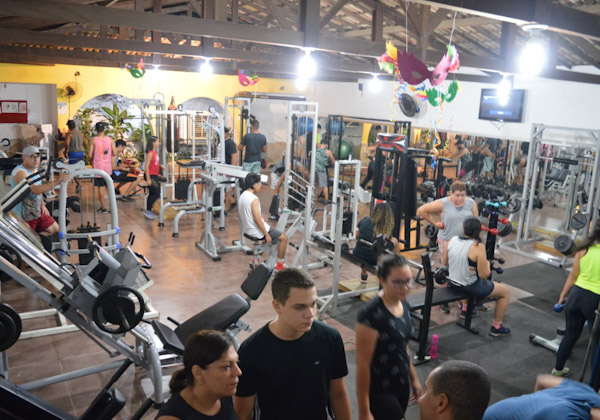 Genes Academia: conheça os benefícios do exercício físico aliada à alimentação