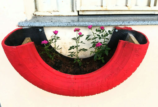 Assistidos do Caps I Monsenhor Antônio Fagundes participam de oficina de reaproveitamento de materiais recicláveis