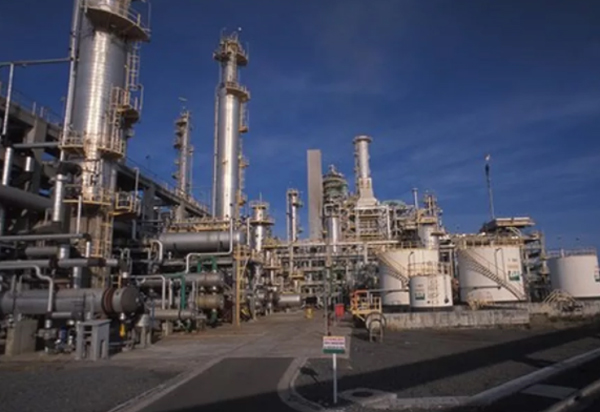 Privatizada, refinaria de Mataripe vende gasolina mais cara que a Petrobrás