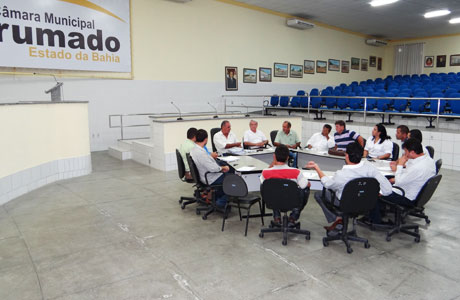 POLÍTICA: AGUIBERTO SE REUNIU COM VEREADORES ELEITOS