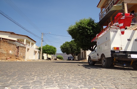 BRUMADO: QUEDA DE ENERGIA NA RUA JOSÉ BATISTA SILVA