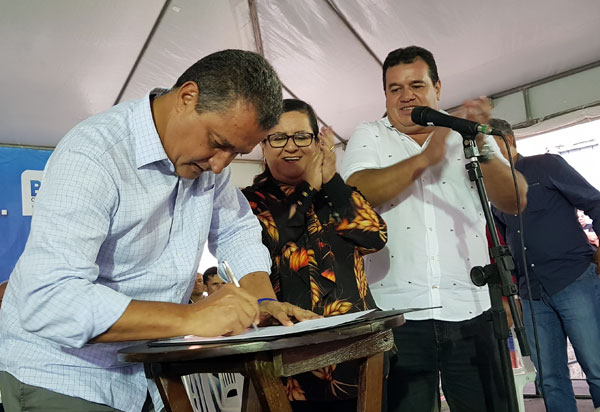  Aracatu recebe visita do governador Rui Costa, município é beneficiado com obras de abastecimento e infraestrutura