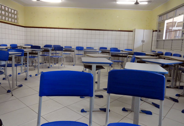 Governo prorroga até 17 de dezembro decreto que proíbe aulas na Bahia