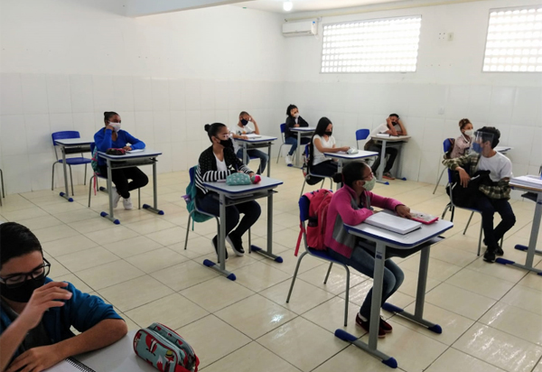 Ministério Público recomenda que munícipio de Brumado cumpra a lei facultativa à escola em tempo integral