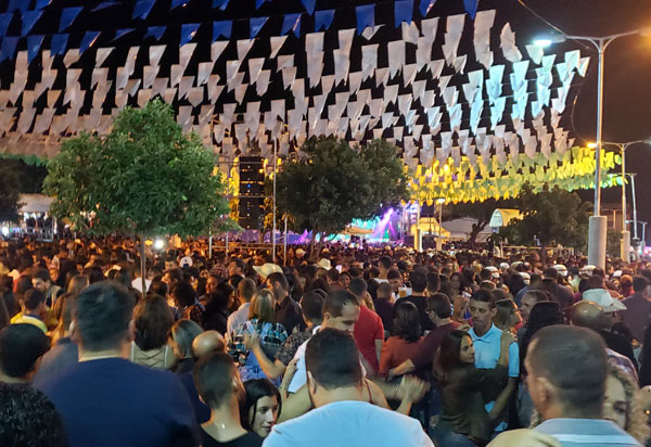 Empresários criticam prorrogação da proibição de show na Bahia