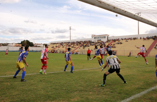 Intermunicipal: FBF divulga arbitragem para o jogo ente Brumado e Itapetinga