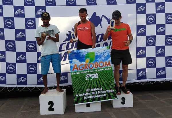 Brumado: Maratonista Serginho Pinheiro conquista o Tricampeonato da Corrida de Montanha Circuito Brasileiro