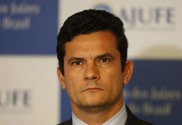 Moro defende pacote anticrime e declara que policial não pode ser tratado como homicida se criminoso morrer