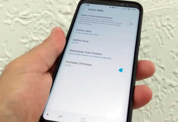 Sete em cada dez consumidores utilizam smartphone para compras online