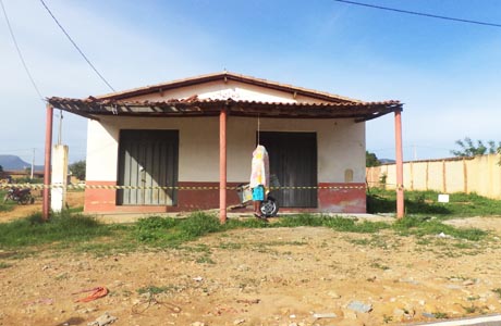 SUDOESTE: HOMEM É ENCONTRADO ENFORCADO EM ITUAÇU