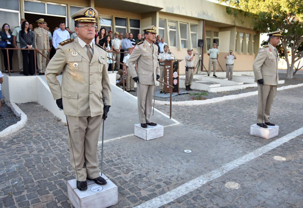 Guanambi: Tenente Coronel Arthur Mascarenhas toma posse no comando do 17º Batalhão de Polícia Militar