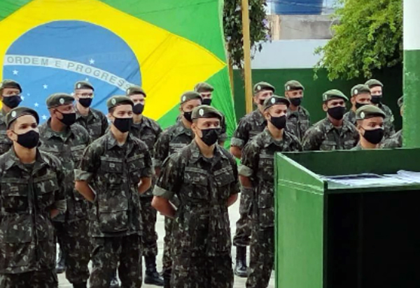 Brumado: Tiro de Guerra realiza solenidade em comemoração aos 374 anos do Exército Brasileiro