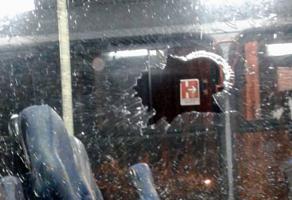 Ônibus que faz a linha do Bairro Urbis II ao Centro de Brumado foi alvo de tiros