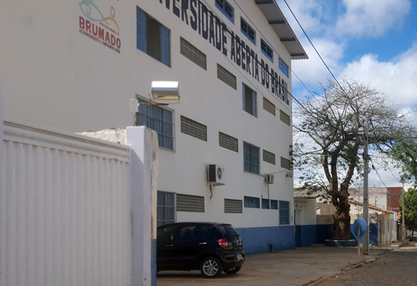 Brumado: estão abertas as inscrições para o Curso de Especialização Ciência é 10 que será ministrado pela UAB 