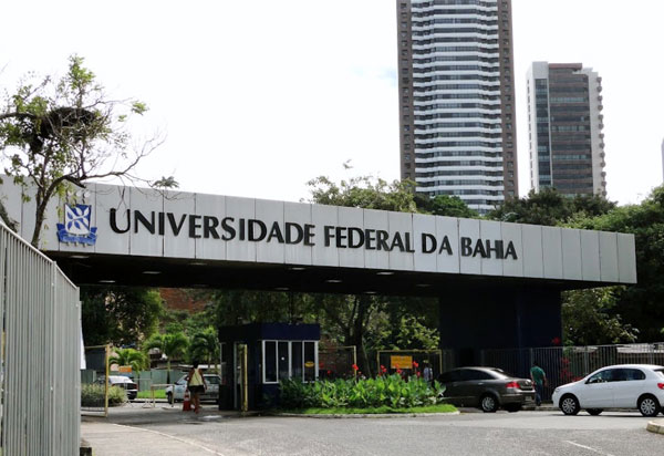 MEC anuncia corte de verbas da Ufba, UnB e UFF