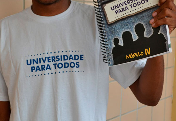 Aberto edital para mais de 11 mil vagas do pré-vestibular Universidade Para Todos