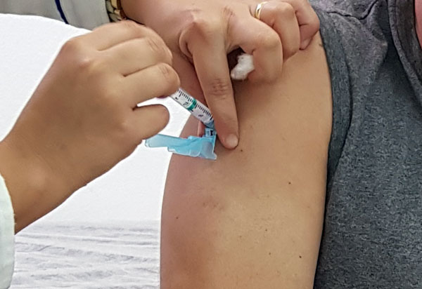 Ministério quer vacinar mais de 20 milhões de adolescentes contra HPV