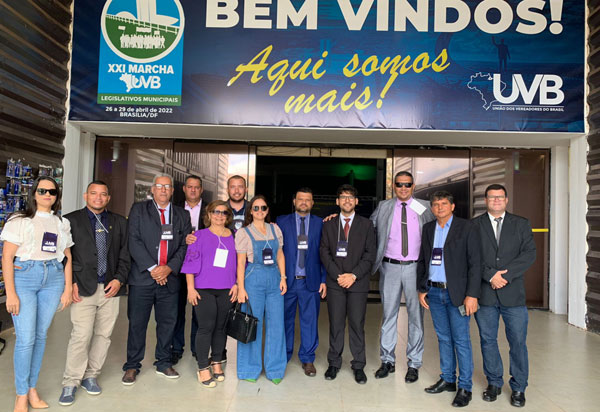 Vereadores e servidores da Câmara de Brumado participam da XXI Marcha dos Legislativos Municipais