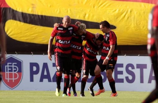 Campeonato Baiano: Vitória goleia o Conquista e enfrenta o Bahia na final
