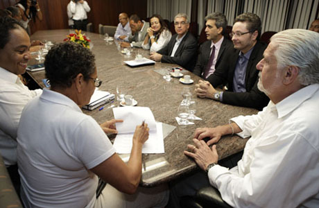 5,84%: GOVERNO E SERVIDORES CHEGAM A ACORDO SALARIAL